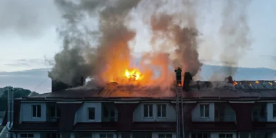 GEBÄUDE_2.jpg